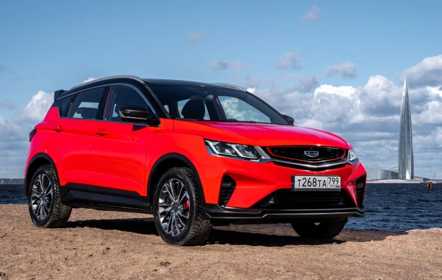 GEELY COOLRAY / Кроссовер