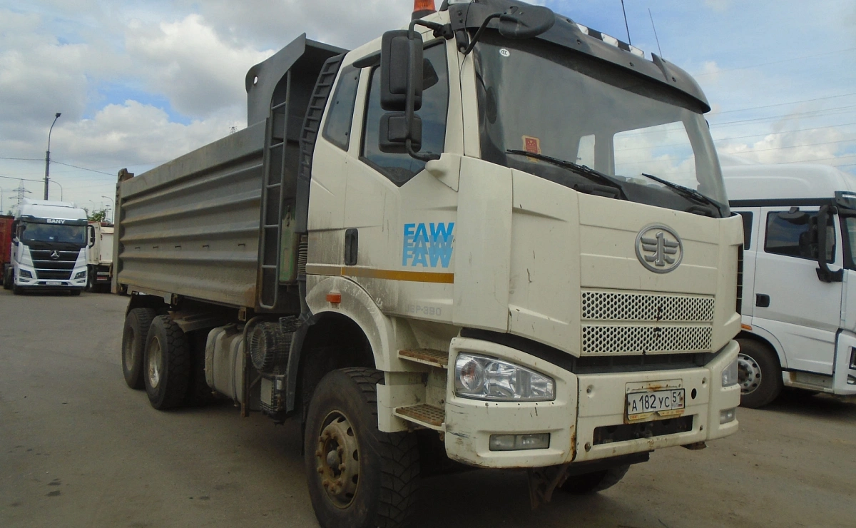 FAW J6, 2022 г., VIN LFWKVXRP9N1F03196